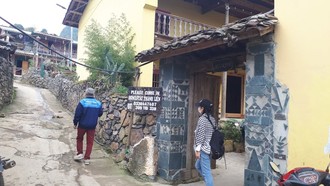 Làng văn hóa du lịch Lô Lô Chải (Tuyên Quang) phát triển du lịch cộng đồng.