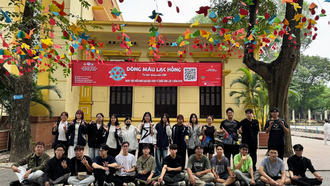 Sự kiện hiến máu Dòng máu Lạc hồng lần 2 của sinh viên NEU đã quay trở lại với quy mô lớn hơn, chuyên nghiệp hơn