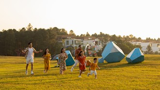  “Chạm” vào nghệ thuật trong không gian nghỉ dưỡng cao cấp - Trải nghiệm khác biệt tại Flamingo Đại Lải Resort