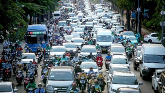 Từ ngày 1/1/2029, tất cả các xe ôtô tham gia giao thông ở Hà Nội, Thành phố Hồ Chí Minh phải đáp ứng từ Mức 2 trở lên.