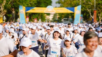 10.322 chiến binh chạy “Vì tầm vóc Việt” tại S-Race Cần Thơ
