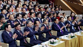 Tổng Bí thư Tô Lâm và các đại biểu dự Chương trình "Hồ Chí Minh - Hành trình khát vọng 2025".