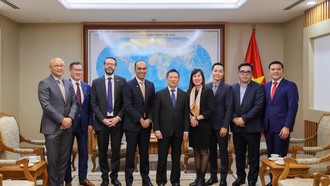 Phó Thủ tướng Hồ Đức Phớc tiếp Tổng Giám đốc Tập đoàn Prudential