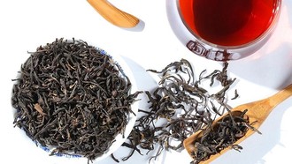 Xuất hiện phẩm trà Shan tuyết Việt Nam, ngon không kém Đại Hồng Bào 37 tỷ đồng một kg