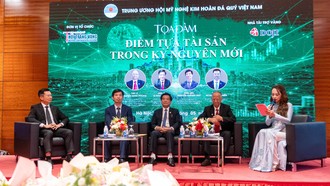 Tọa đàm “Điểm tựa tài sản trong kỷ nguyên mới”, do Tạp chí điện tử Thời Trang Vàng tổ chức sáng ngày 8/5/2026.