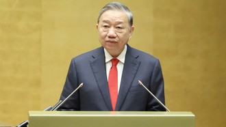 Tổng Bí thư Tô Lâm phát biểu chỉ đạo tại Hội nghị toàn quốc nghiên cứu, học tập, quán triệt và triển khai thực hiện Nghị quyết số 79 và 80 - Ảnh VGP.