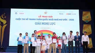 Ban Tổ chức vinh danh 10 em nhỏ đạt Giải Nghị lực tại Cuộc thi vẽ tranh toàn quốc “Ngôi nhà mơ ước” năm 2026.