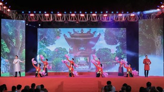 "Hà Nội - Khúc hát tự hào"