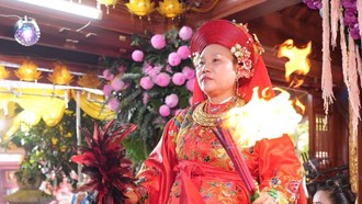 Lào Cai: Thực hành nghi lễ chầu văn tại Di tích quốc gia đền Cấm