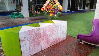 Đà Nẵng: Các đối tượng lạ mặt ném sơn trộn mắm tôm vào trường mầm non lúc nửa đêm