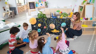 Nghiên cứu Mỹ: Montessori hiệu quả và tiết kiệm hơn chương trình mầm non thông thường