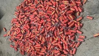 Khuyến cáo người dân không mua bán, tàng trữ, sử dụng trái phép pháo nổ