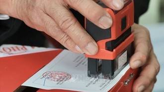 Cảnh báo nguy cơ lộ, lọt thông tin cá nhân khi đăng ảnh thẻ cử tri lên mạng xã hội