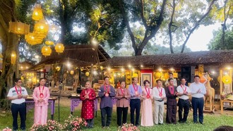 Khai mạc chương trình nghệ thuật “Vườn Ánh sáng” tại Văn Miếu - Quốc Tử Giám