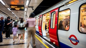 Đình công gây gián đoạn dịch vụ tàu điện ngầm London