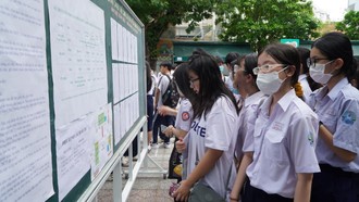 Gần 90% học sinh lớp 9 tại Thành phố Hồ Chí Minh đăng ký thi tuyển lớp 10 trung học phổ thông công lập