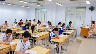 Học sinh Hà Nội bắt đầu bước vào Kỳ thi tuyển sinh lớp 10 năm học 2026-2027