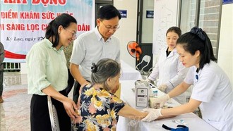 Khám sức khỏe định kỳ toàn dân: Bước chuyển từ chữa bệnh sang chăm sóc sức khỏe chủ động