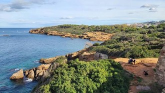 Algeria trải qua đợt nắng nóng cực đoan, nhiều địa phương vượt ngưỡng 45 độ C