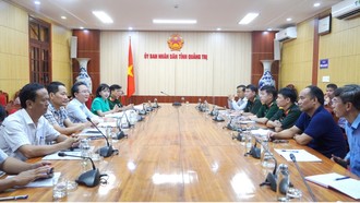 Quang cảnh buổi làm việc.