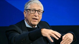 Tỷ phú Bill Gates cảnh báo AI có thể dẫn tới thảm họa