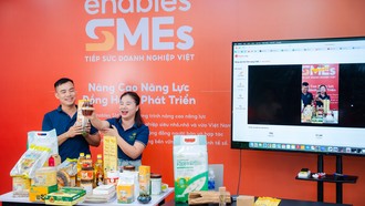 Địa phương bắt tay với nền tảng, "may đo" giải pháp TMĐT cho doanh nghiệp bản địa