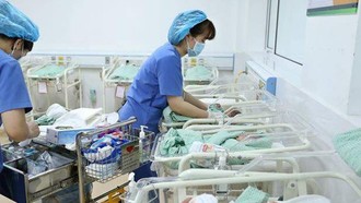 Giữ mức sinh thay thế: Cần can thiệp sớm trước xu hướng sinh thấp kéo dài