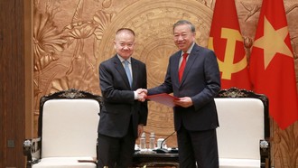 Tổng Bí thư Tô Lâm tiếp đồng chí Lưu Hải Tinh, Ủy viên Trung ương Đảng, Trưởng Ban Liên lạc Đối ngoại Trung ương Đảng Cộng sản Trung Quốc, Đặc phái viên của Tổng Bí thư, Chủ tịch nước Trung Quốc Tập Cận Bình.