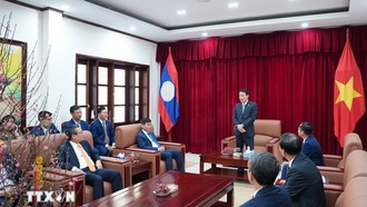 Bộ trưởng Bộ Công an Lương Tam Quang thăm Cơ quan đại diện Bộ Công an Việt Nam tại Lào.