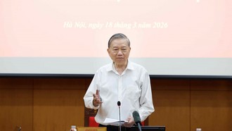 Tổng Bí thư Tô Lâm, Trưởng Ban Chỉ đạo Trung ương về phát triển khoa học, công nghệ, đổi mới sáng tạo và chuyển đổi số phát biểu. 