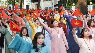 Chính phủ ban hành Nghị quyết số 90/NQ-CP về dự thảo Nghị quyết của Quốc hội về một số cơ chế, chính sách đột phá phát triển văn hóa Việt Nam.