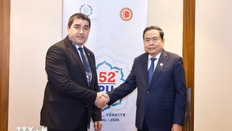 Chủ tịch Quốc hội Trần Thanh Mẫn gặp Chủ tịch Quốc hội Gruzia Shalva Papuashvili.