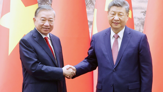 Tổng Bí thư, Chủ tịch nước Tô Lâm hội đàm với Tổng Bí thư, Chủ tịch nước Trung Quốc Tập Cận Bình. 