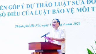 Thứ trưởng Bộ Nông nghiệp và Môi trường Lê Công Thành phát biểu