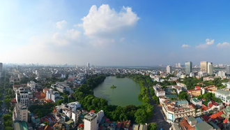 Hồ Hoàn Kiếm - "lá phổi xanh" giữa lòng Thủ đô 