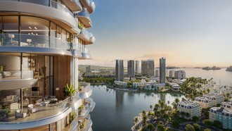 Tòa tháp đôi trước vịnh Prima Bay tọa lạc tại mặt tiền đại lộ Hoàng Quốc Việt, cửa ngõ Khu đô thị Halong Marina.