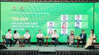 Tọa đàm “Hành động chống ô nhiễm không khí và giảm phát thải khí nhà kính” diễn ra trong khuôn khổ Diễn đàn quốc gia về Môi trường và Khí hậu 2026. Ảnh: VN