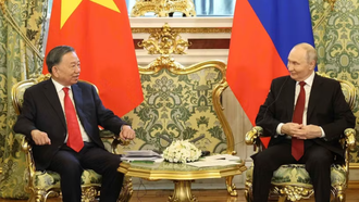 Tổng Bí thư, Chủ tịch nước Tô Lâm gặp Tổng thống Liên bang Nga Vladimir Putin.