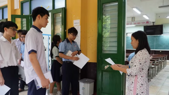 Bộ Giáo dục và Đào tạo dự kiến kỳ thi tuyển sinh lớp 10 sẽ chỉ còn hai môn là Toán và Ngữ văn.