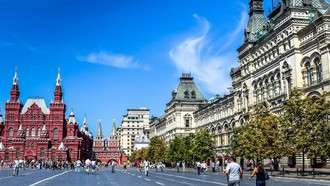 Nga miễn thị thực cho khách du lịch Việt Nam