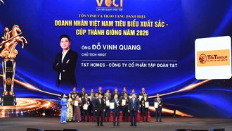 Doanh nhân Đỗ Vinh Quang - Phó Chủ tịch HĐQT T&T Group, Chủ tịch HĐQT T&T Homes được vinh danh “Doanh nhân Việt Nam tiêu biểu - Cúp Thánh Gióng” năm 2026. Ảnh: Lê Đông