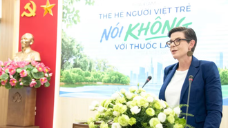 Tiến sỹ Angela Pratt - Trưởng Đại diện Tổ chức Y tế Thế giới tại Việt Nam.