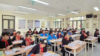 Cơ sở trường lớp học được đầu tư khang trang, hiện đại tại Trường Phổ thông Nội trú Tiểu học và Trung học cơ sở Bình Liêu (thành phố Quảng Ninh).
