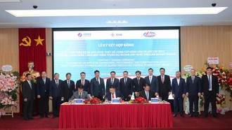 EVN ký hợp đồng EPC Dự án LNG Quảng Trạch II