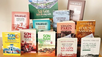Các cuốn sách của các nhà nghiên cứu nổi tiếng