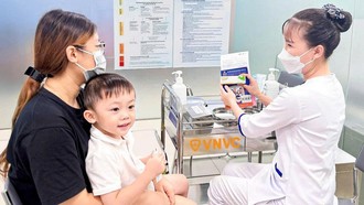 Món quà Trung thu đặc biệt cho trẻ em Việt Nam: Vắc xin tay chân miệng đã có tại VNVC, tiêm ngay cho trẻ từ 2 tháng tuổi