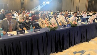 Quang cảnh Hội thảo “Họ Phùng khu vực phía Nam trong tiến trình lịch sử” với chủ đề “Gắn kết cội nguồn - Hướng tới tương lai”