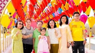 Với chuỗi hoạt động đa dạng, Green Paradie Tet Fest thu hút đông đảo du khách ở nhiều độ tuổi 