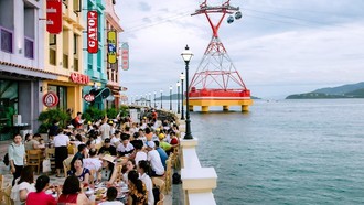 Năm 2025, Khánh Hòa là một trong 4 địa phương dẫn đầu cả nước về doanh thu du lịch.