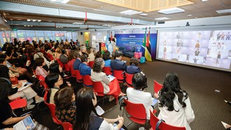 Quang cảnh sự kiện.